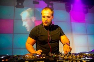 Постер Erick Strong, Kyau Albert, Cosmic Gate Emma Hewitt, Dj Feel, Allure, Tenishia - Live @ TranceMission Festival - St.Petersburg, Russia A2 Erick Strong, Kyau Albert, Cosmic Gate Emma Hewitt, Dj Feel, Allure, Tenishia - Live @ TranceMission Festival - St.Petersburg, Russia A2